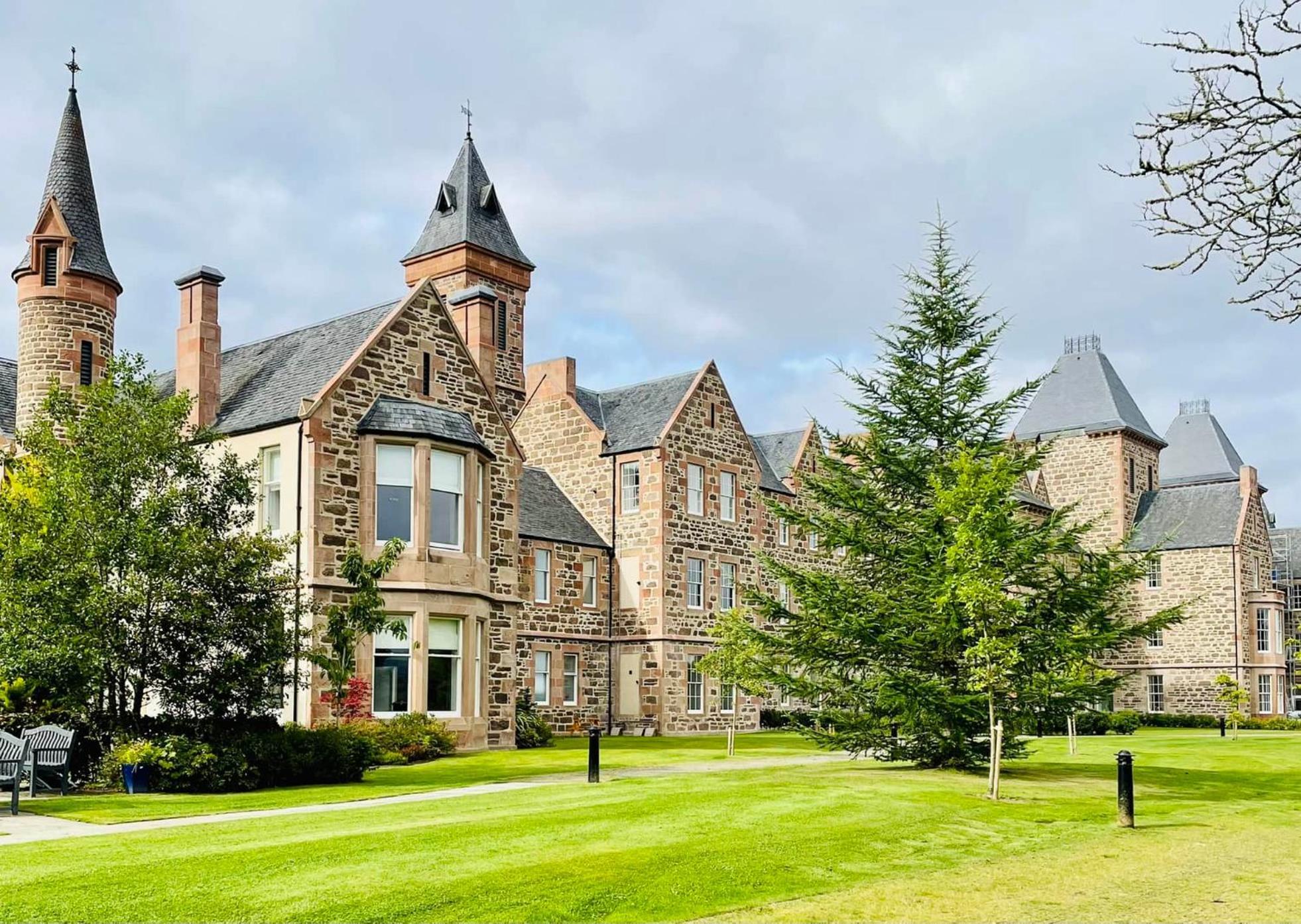 Great Glen Townhouse Inverness Esterno foto
